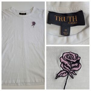 Truth by Republic White Short Sleeve Tee with Purple Rose Embroidery
